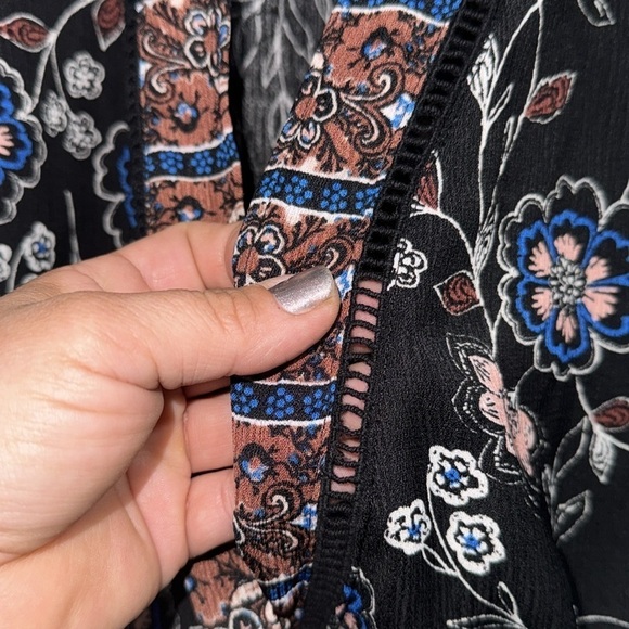 OLM shirt faux wrap deep V medium wide sleeve boho top - Picture 4 of 5